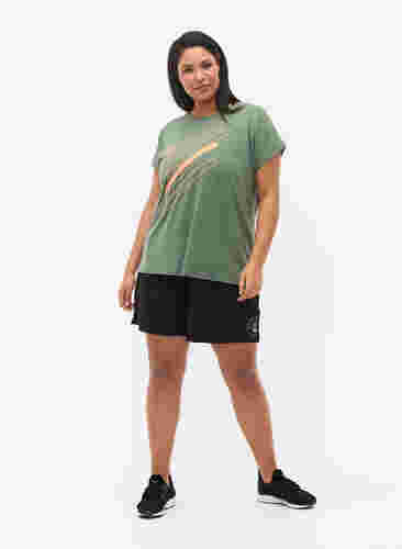 Active by Zizzi Vrouwen Grote Maten T-shirt Korte Mouwen Maat 42-60, Laurel W. w. Print, Model image number 2