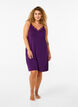 Chemise de nuit avec bord dentelle en viscose, Violet, Model image number 1