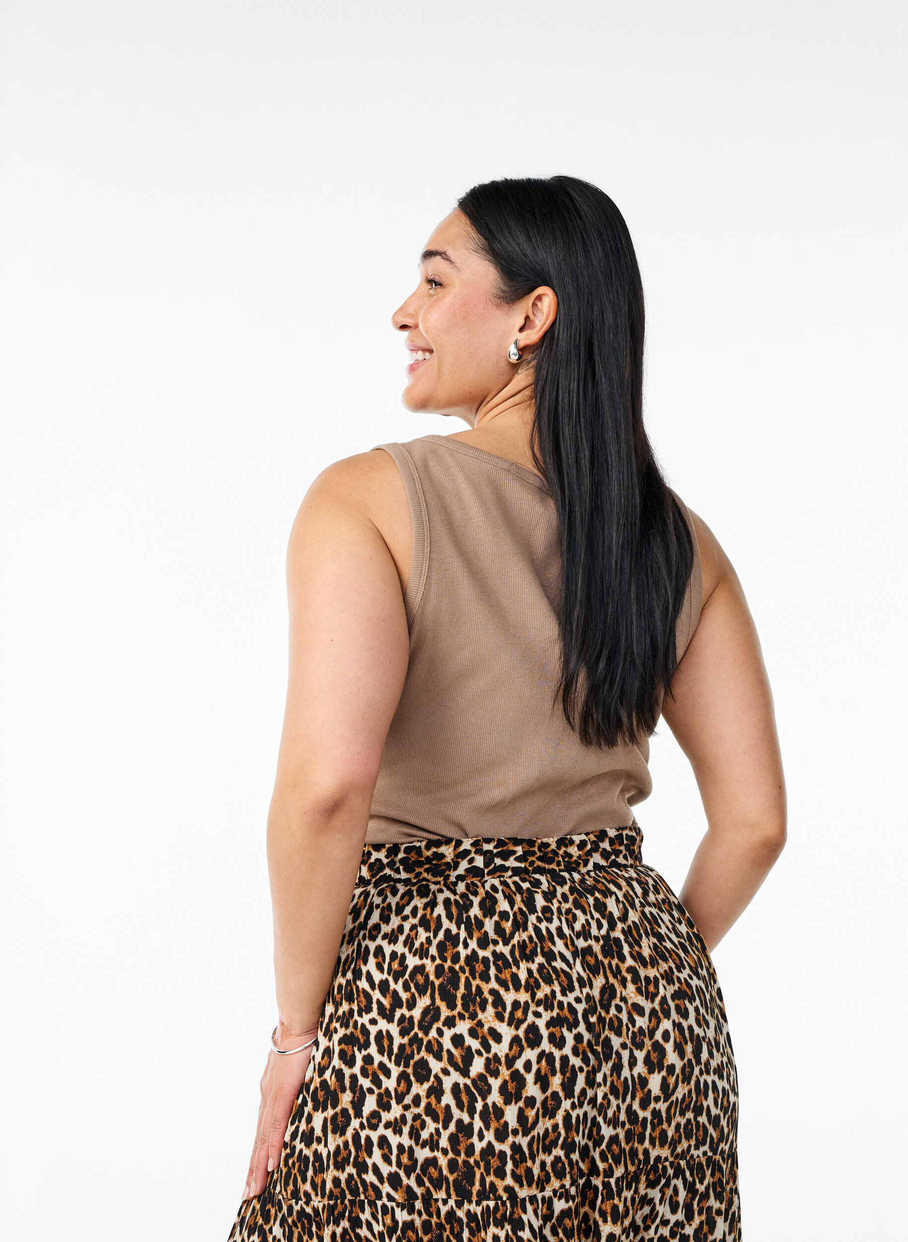 ZizziNauwsluitende top met motief, Bruin, Model image number 2