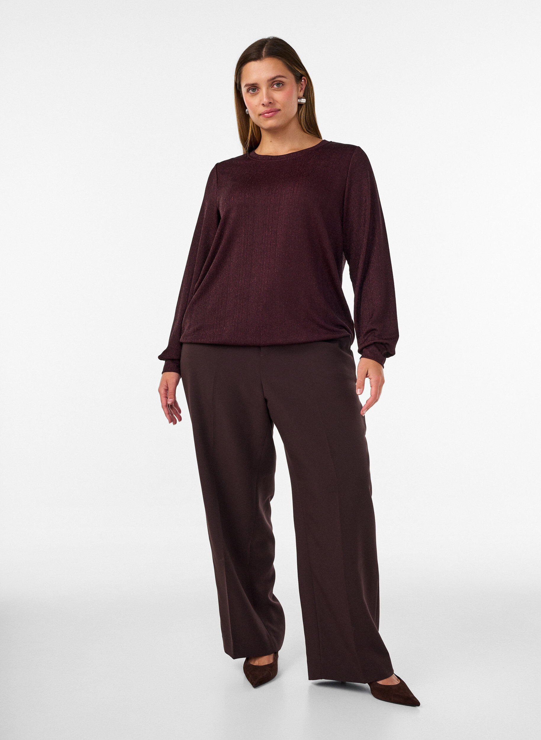 ZizziBlouse avec texture verticale et fils scintillants, Bordeaux, Model image number 1