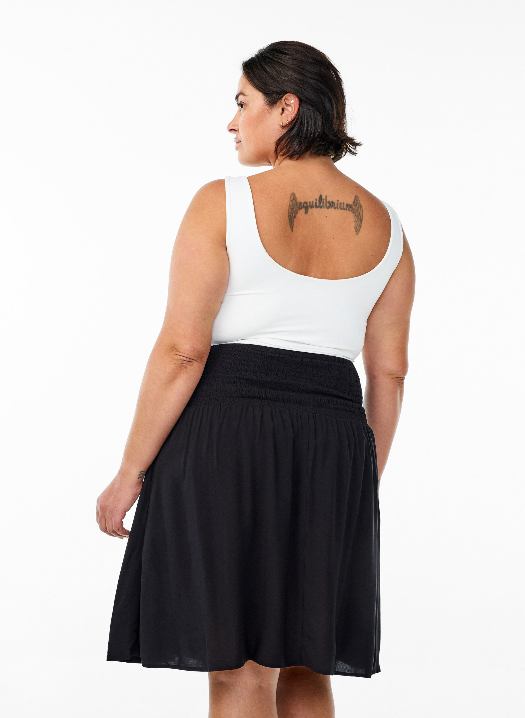 ZizziFLASH - Korte rok met gesmokte taille, Zwart, Model image number 2