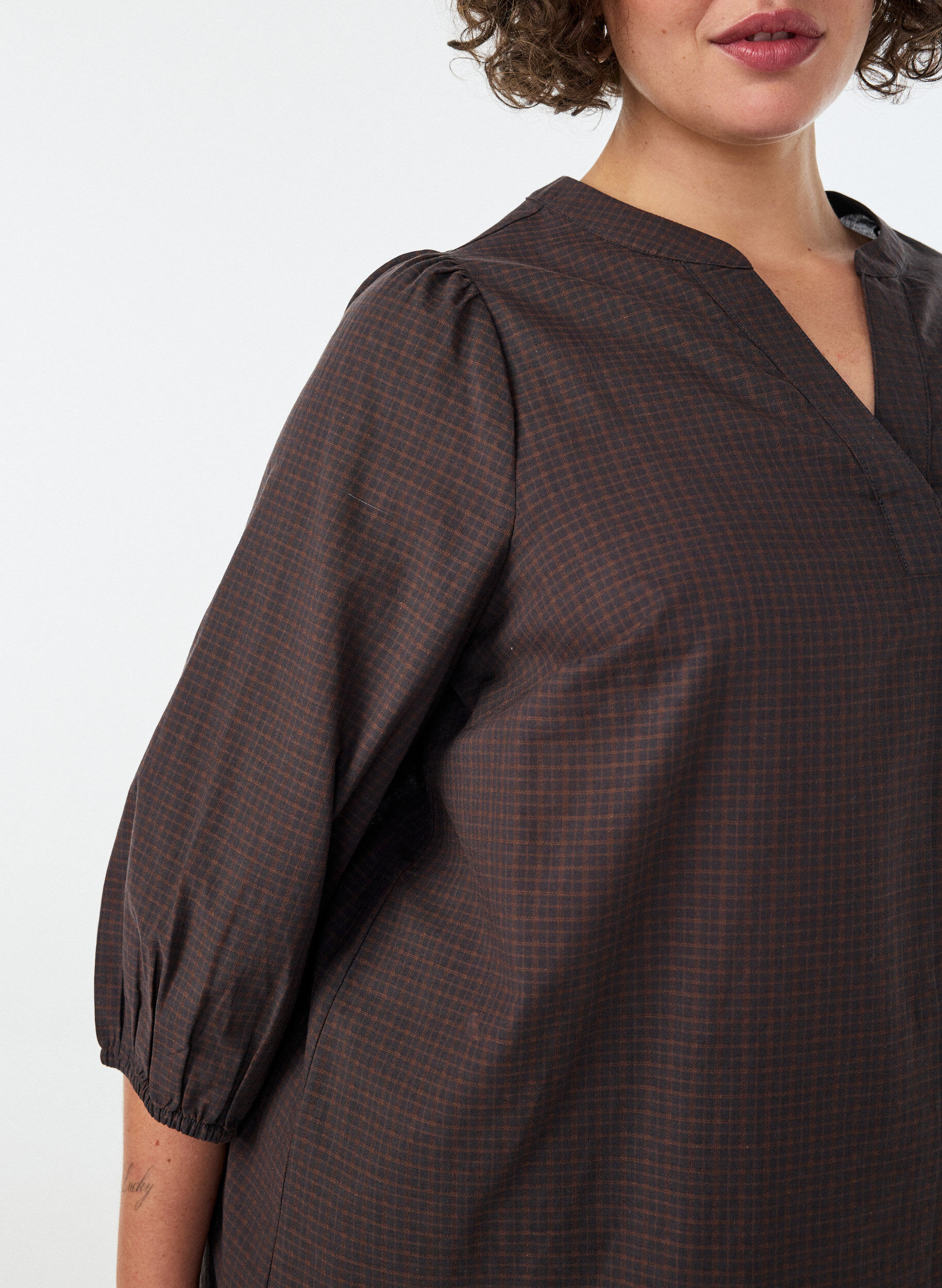 ZizziBlouse met ruitdessin, V-hals en 3/4-mouwen, Bruin, Model image number 3