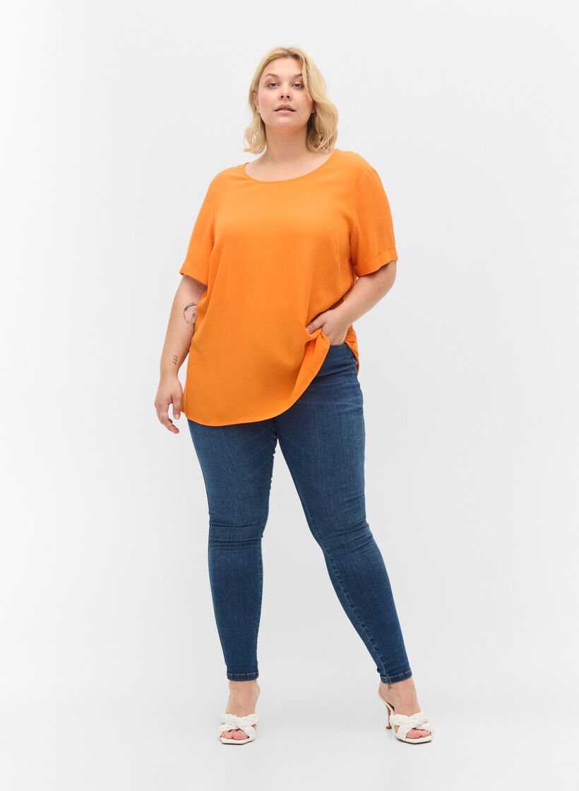 Viscose top met korte mouwen, Orange Peel, Model image number 2