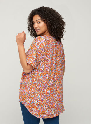 Chemise à manches courtes et col en V, Orange Flower AOP, Model image number 1