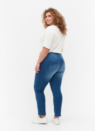 Jeans Emily Slim fit à taille régulière, Light blue, Model