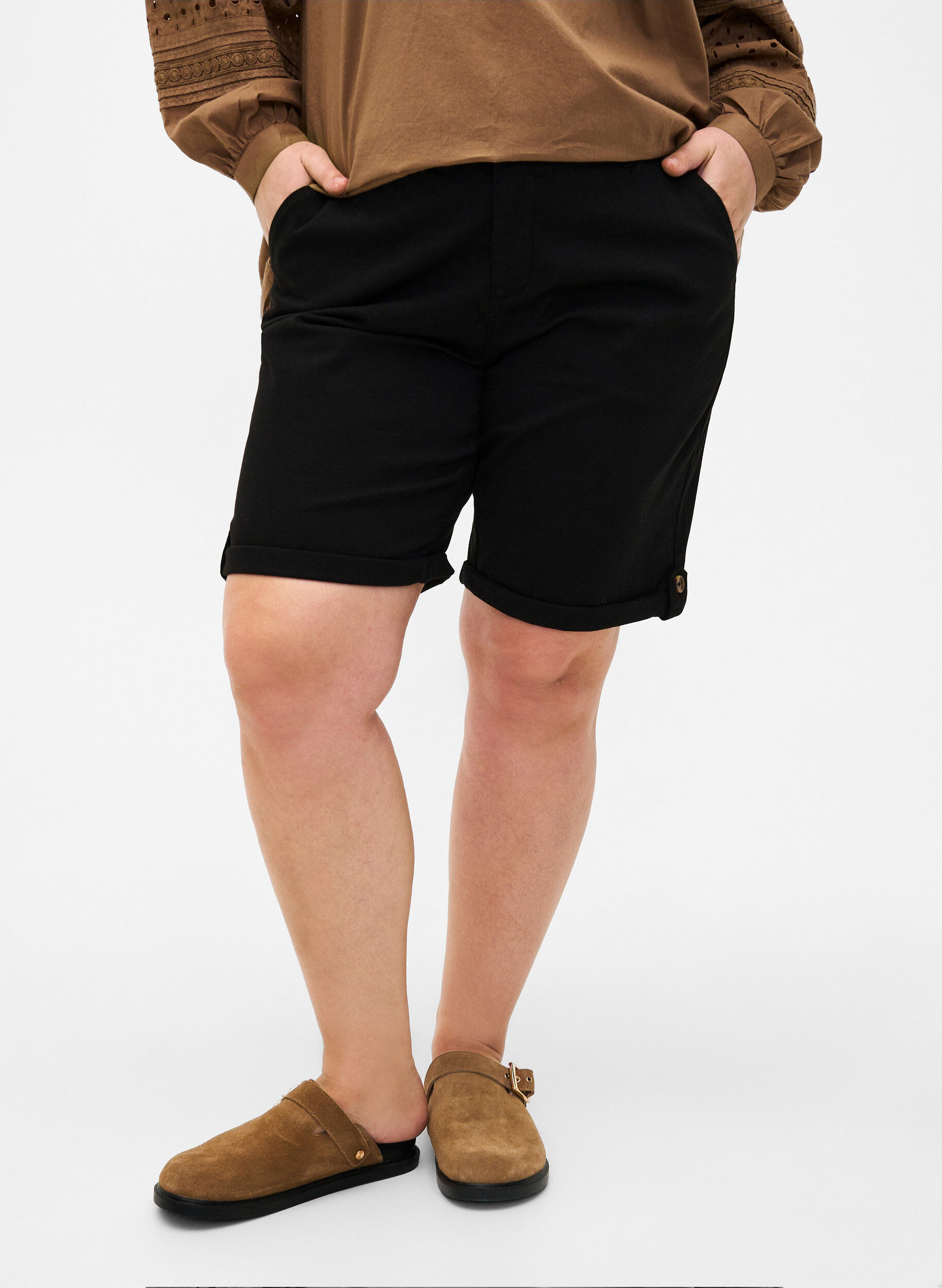 ZizziKorte chino broek met zakken, Black, Model image number 2