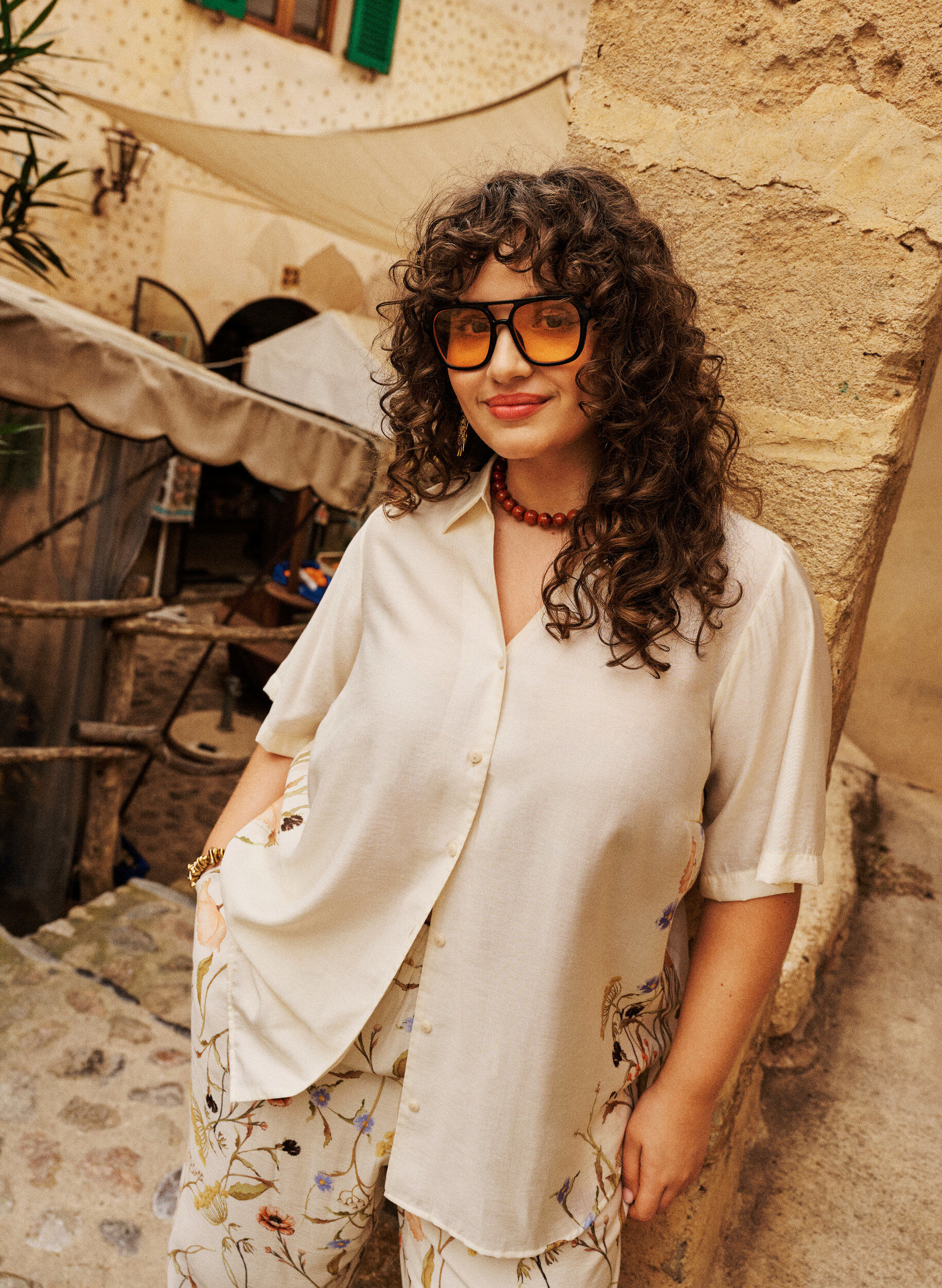 ZizziBlouse met ellebooglange mouwen en bloemenaccenten, Beige, Image image number 0