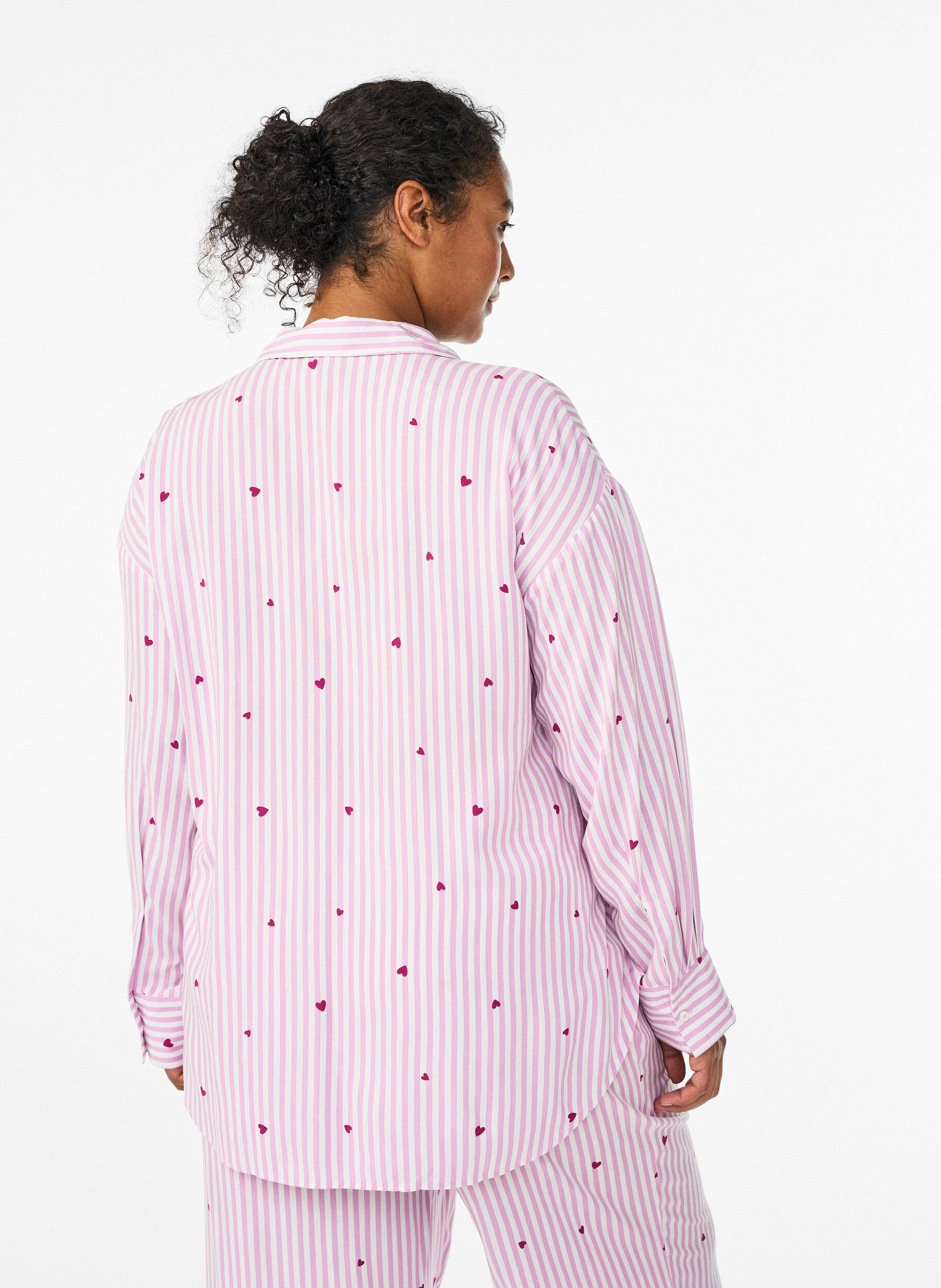 ZizziNachtshirt met strepen en hartjes, Roze, Model image number 2