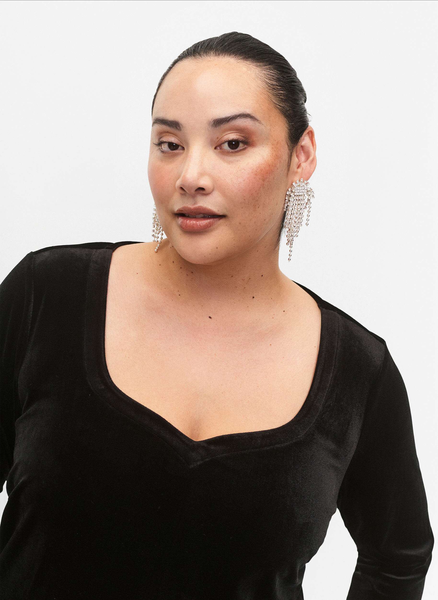 ZizziFluwelen jurk met lange mouwen, Black, Model image number 2