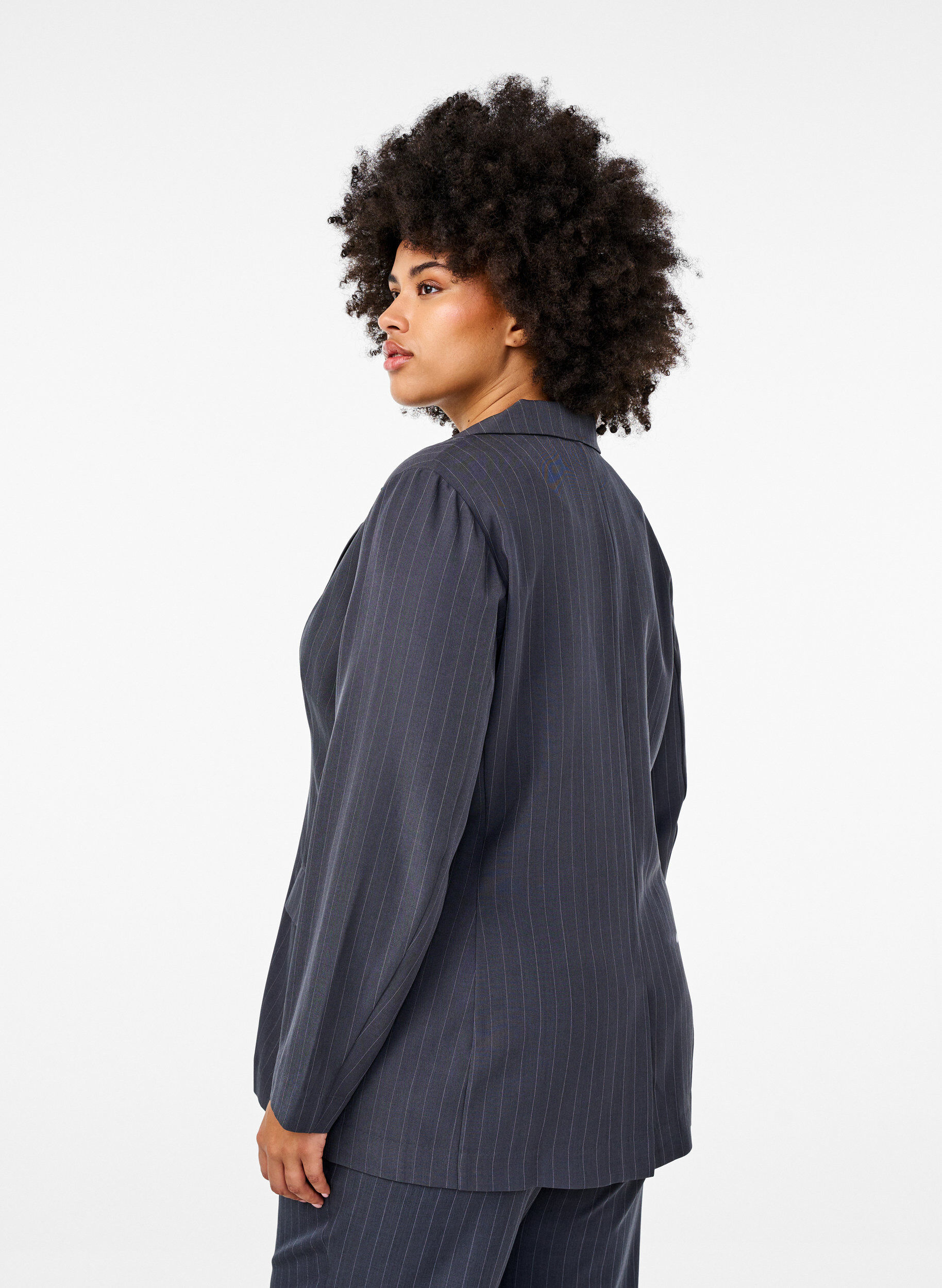 ZizziFLASH - Blazer met zakken en een split, Grijs, Model image number 2