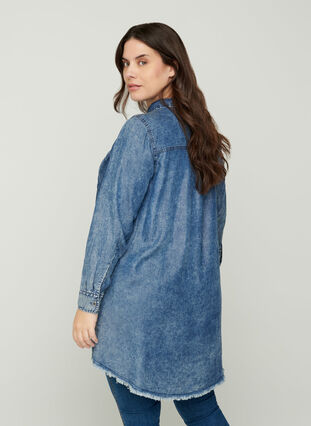 Lange blouse in lyocell, Dark blue denim, Model image number 1