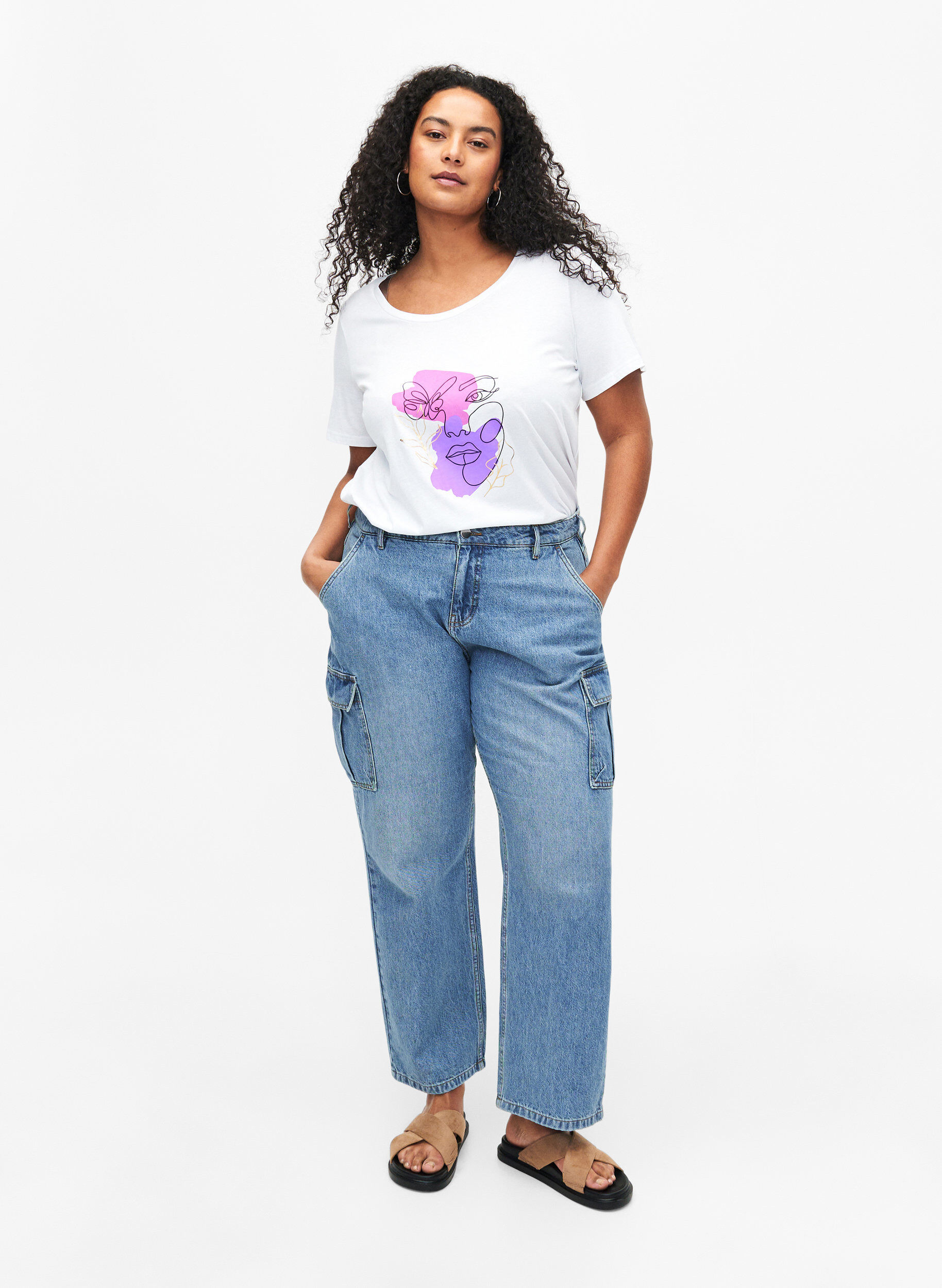 Zizzi T-shirt en coton avec motif, B. White w. Face, Model image number 2