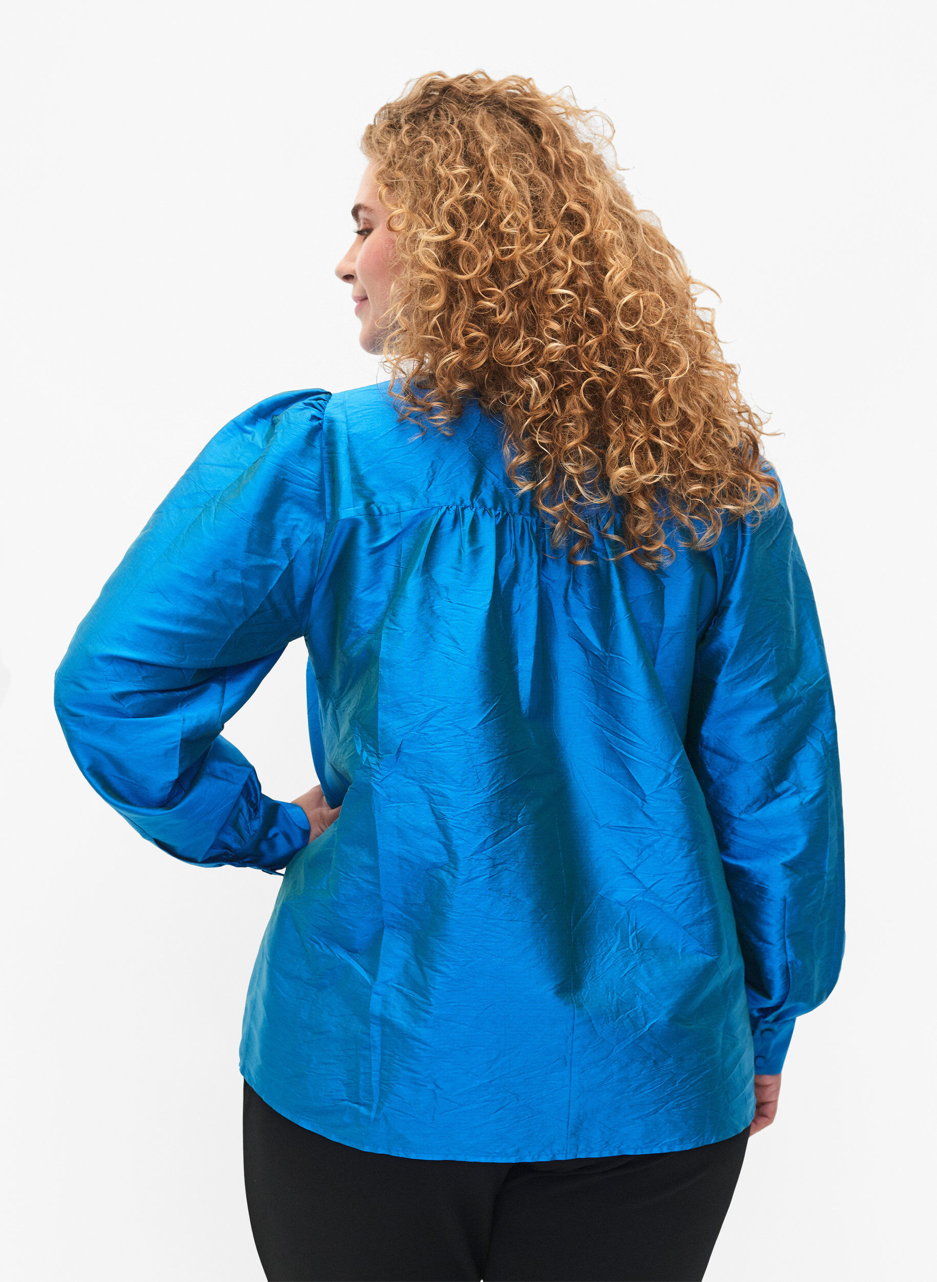 ZizziGlanzende shirtblouse met ruches, Diva Blue, Model image number 1
