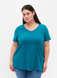 Basic t-shirt in effen kleur met katoen, Deep Lake, Model
