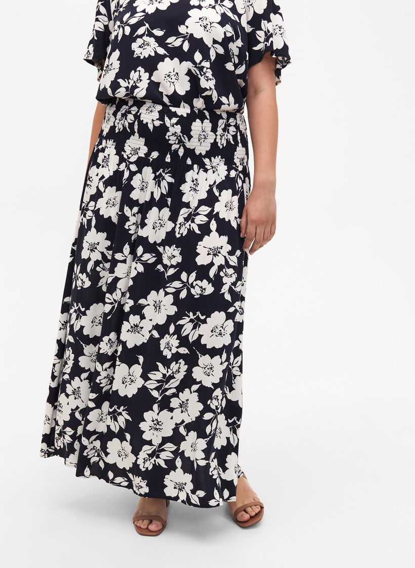 FLASH - Maxi rok in viscose met smokwerk, Blauw, Model image number 3