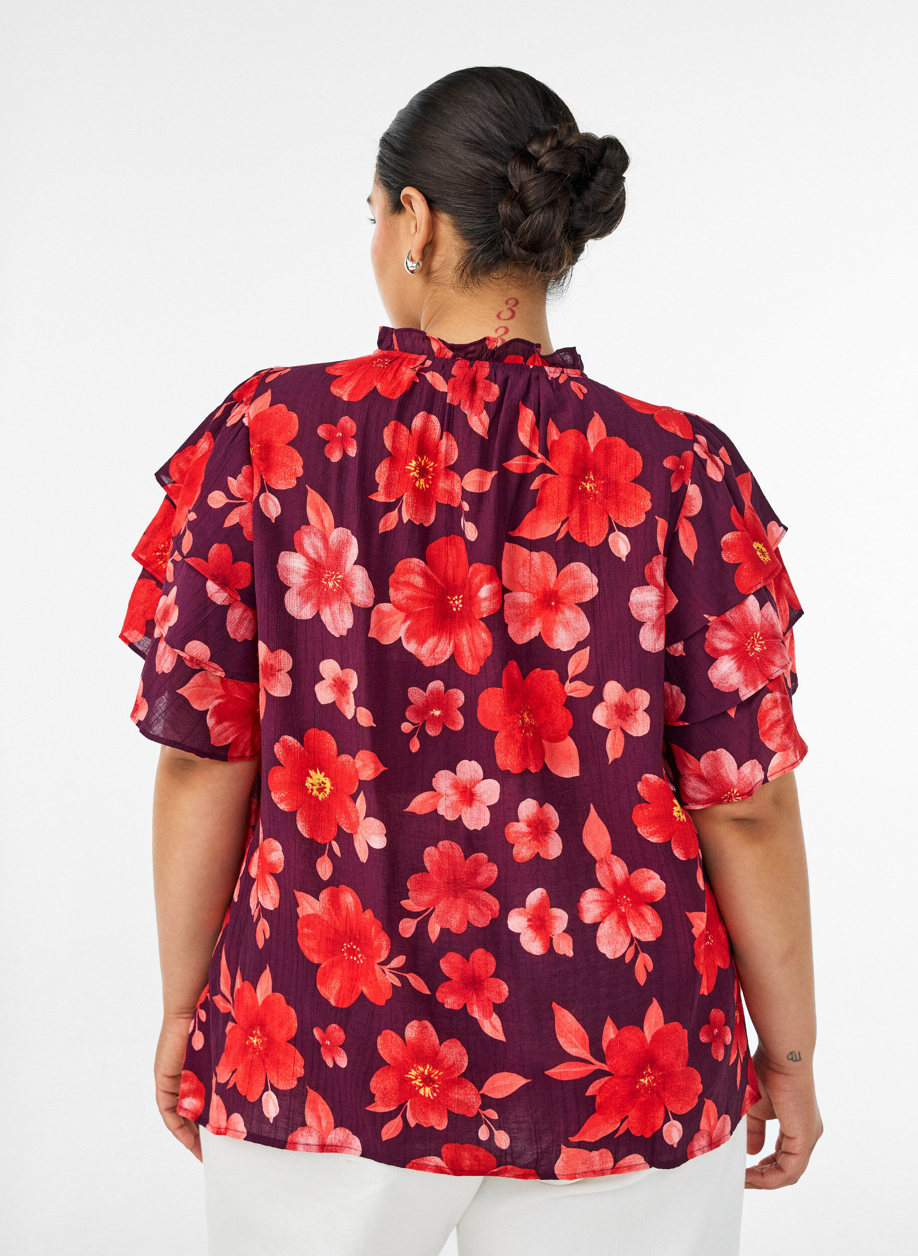 ZizziFloral viscose blouse met ruches mouwen, Paars, Model image number 2