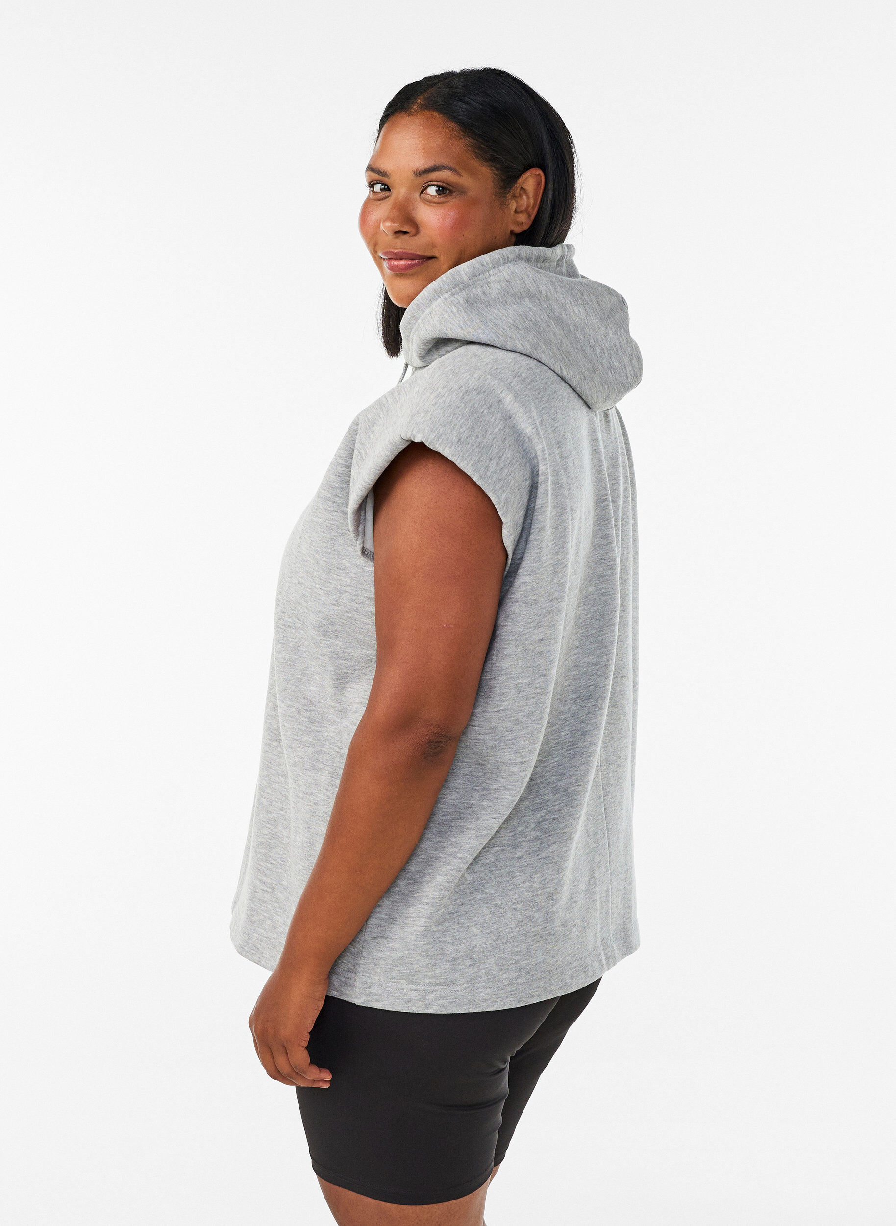 ZizziGilet de sweat &agrave; capuche avec &eacute;paulettes, Gris, Model image number 2