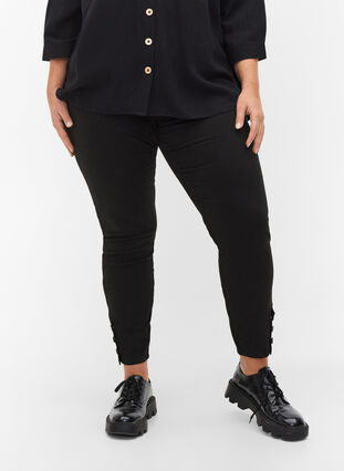 Cropped Amy jeans met knopen, Black, Model image number 2