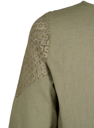 Chemisier en mélange de coton et de lin orné de détails en crochet., Deep Lichen Green, Packshot image number 3