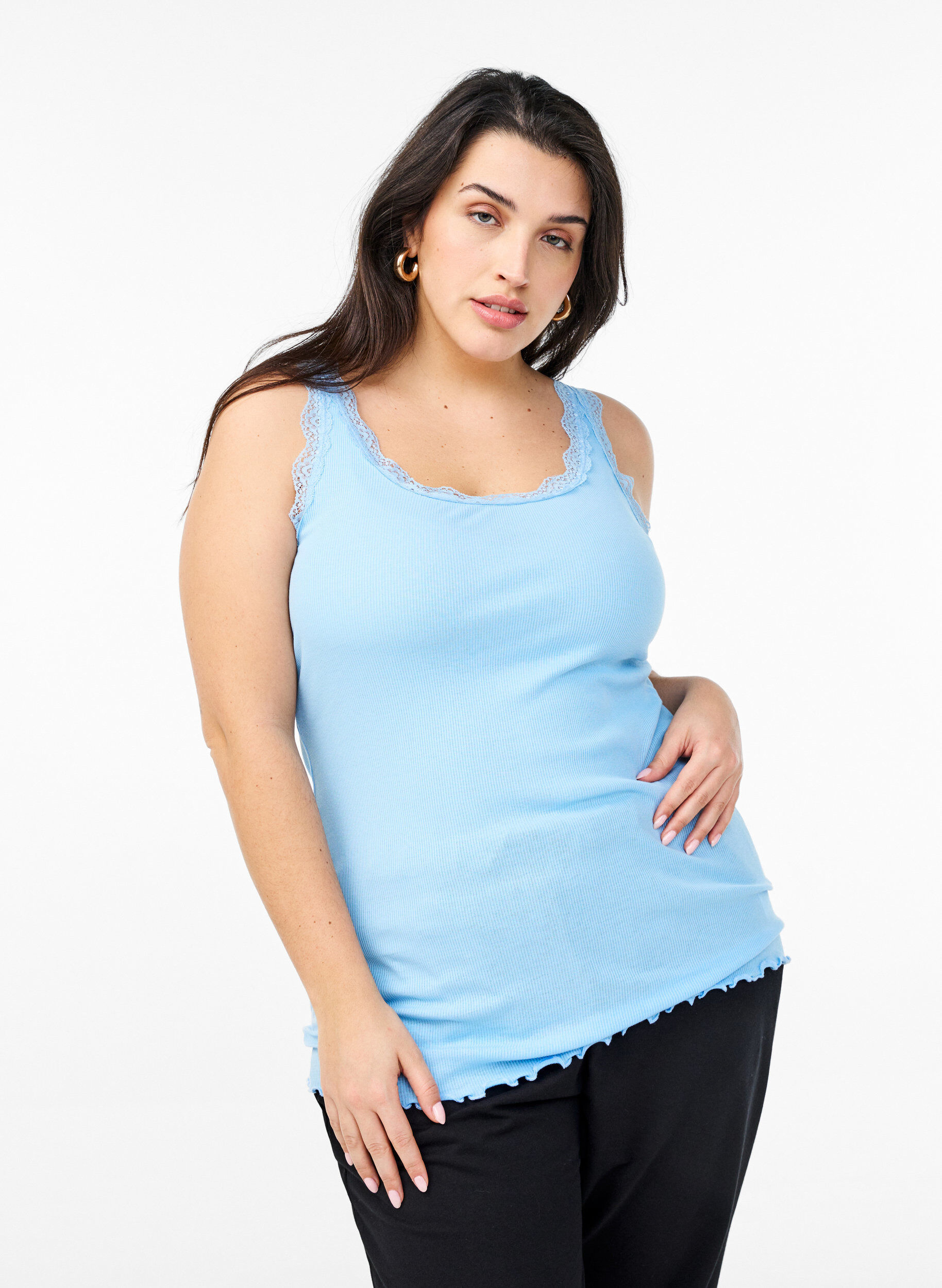 ZizziTop avec finitions en dentelle, Bleu Clair, Model image number 0