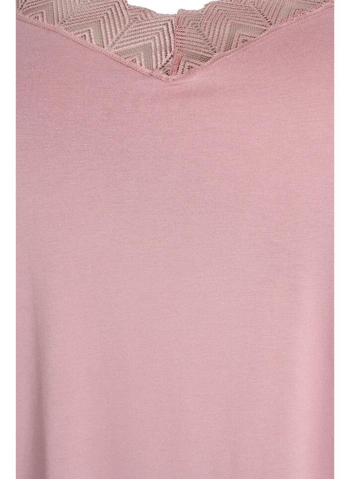 Top avec d&eacute;tails en dentelle et bretelles spaghetti, 1342, Packshot image number 2