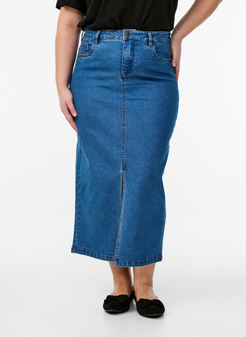 FLASH - Halflange denimrok met een voorsplit, Blauw, Model image number 2