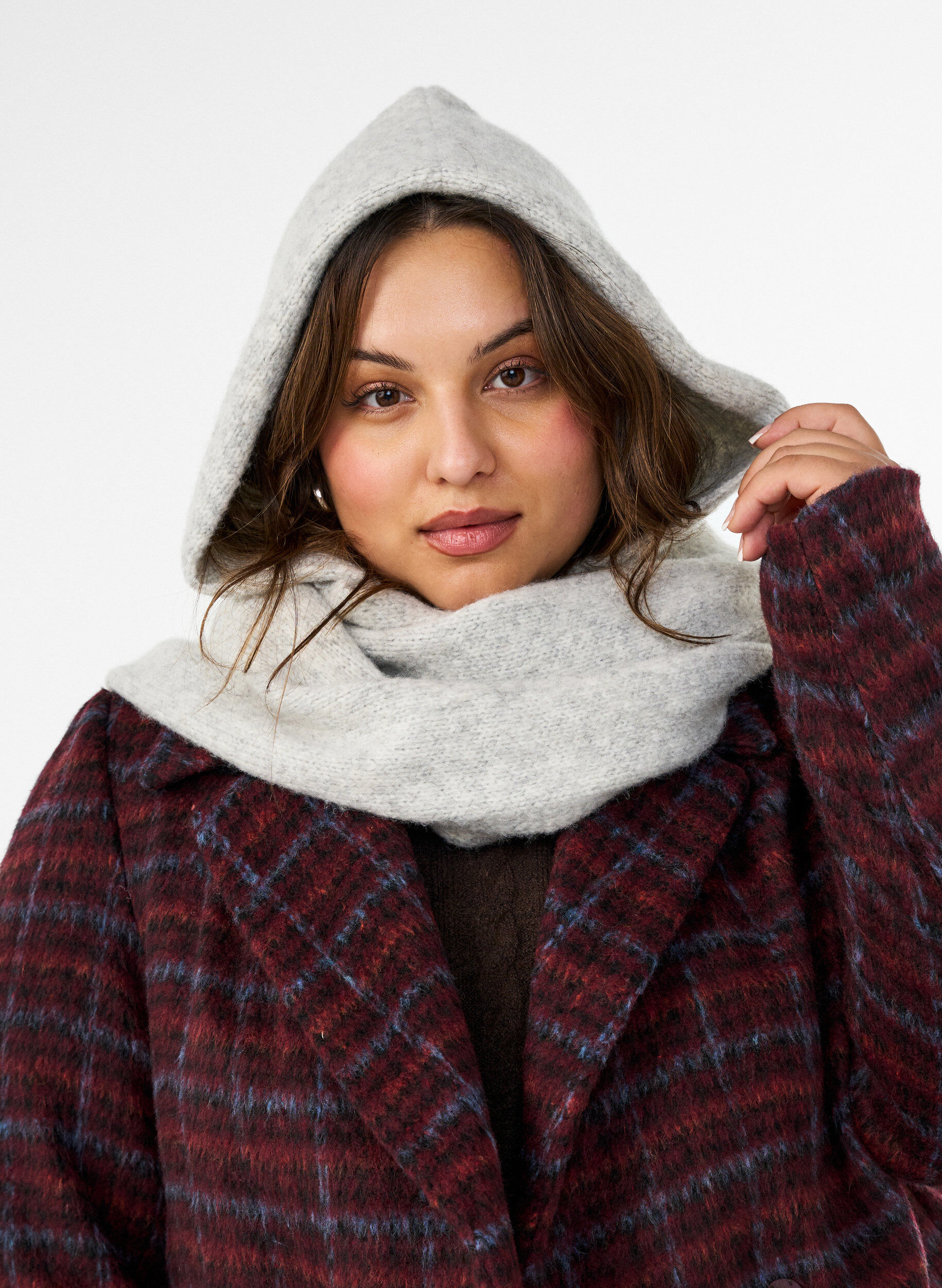 &Eacute;charpe en maille &agrave; capuche, Gris, Model