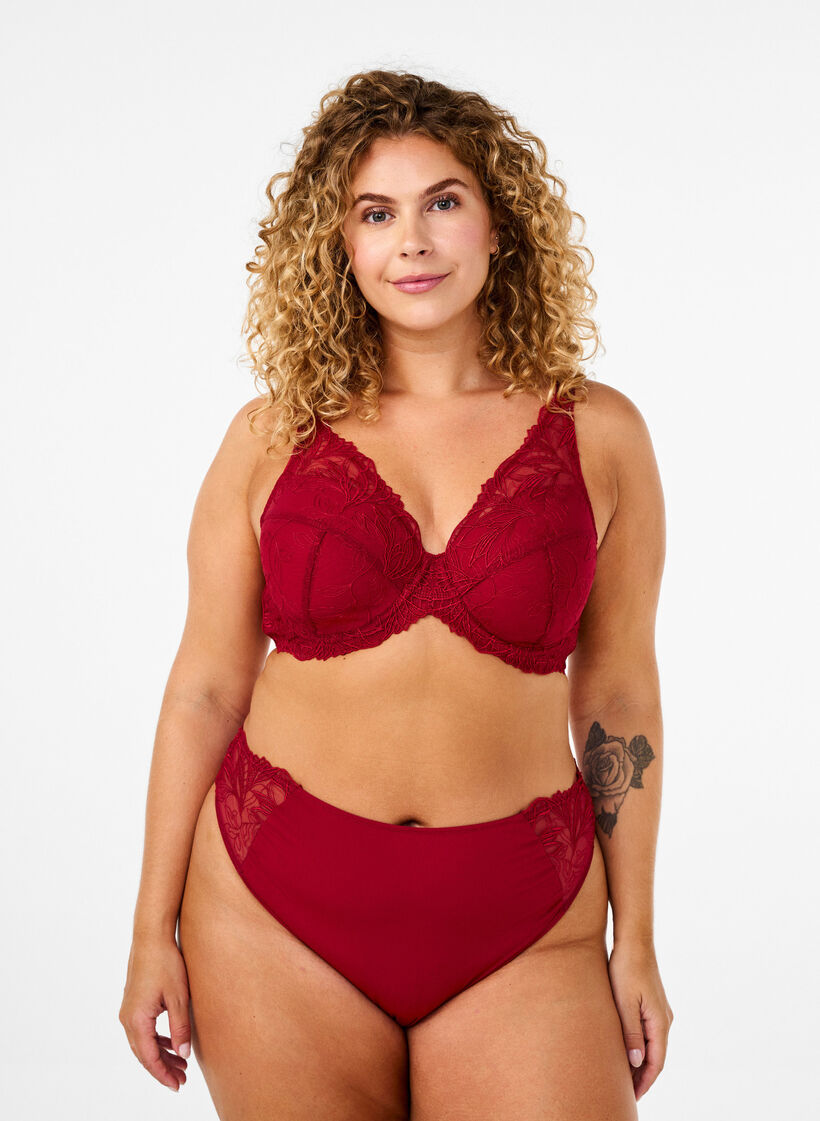 String en microfibre avec dentelle, Rouge, Model image number 0