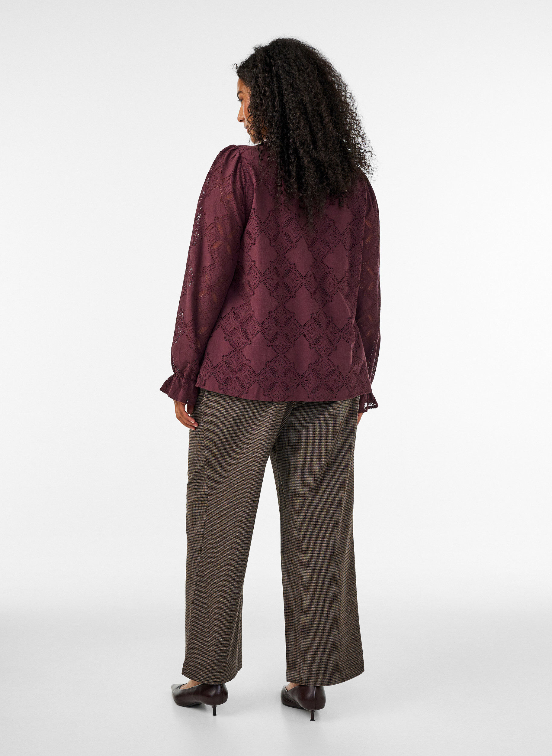 ZizziPantalon droit &agrave; petits carreaux, Marron, Model image number 1
