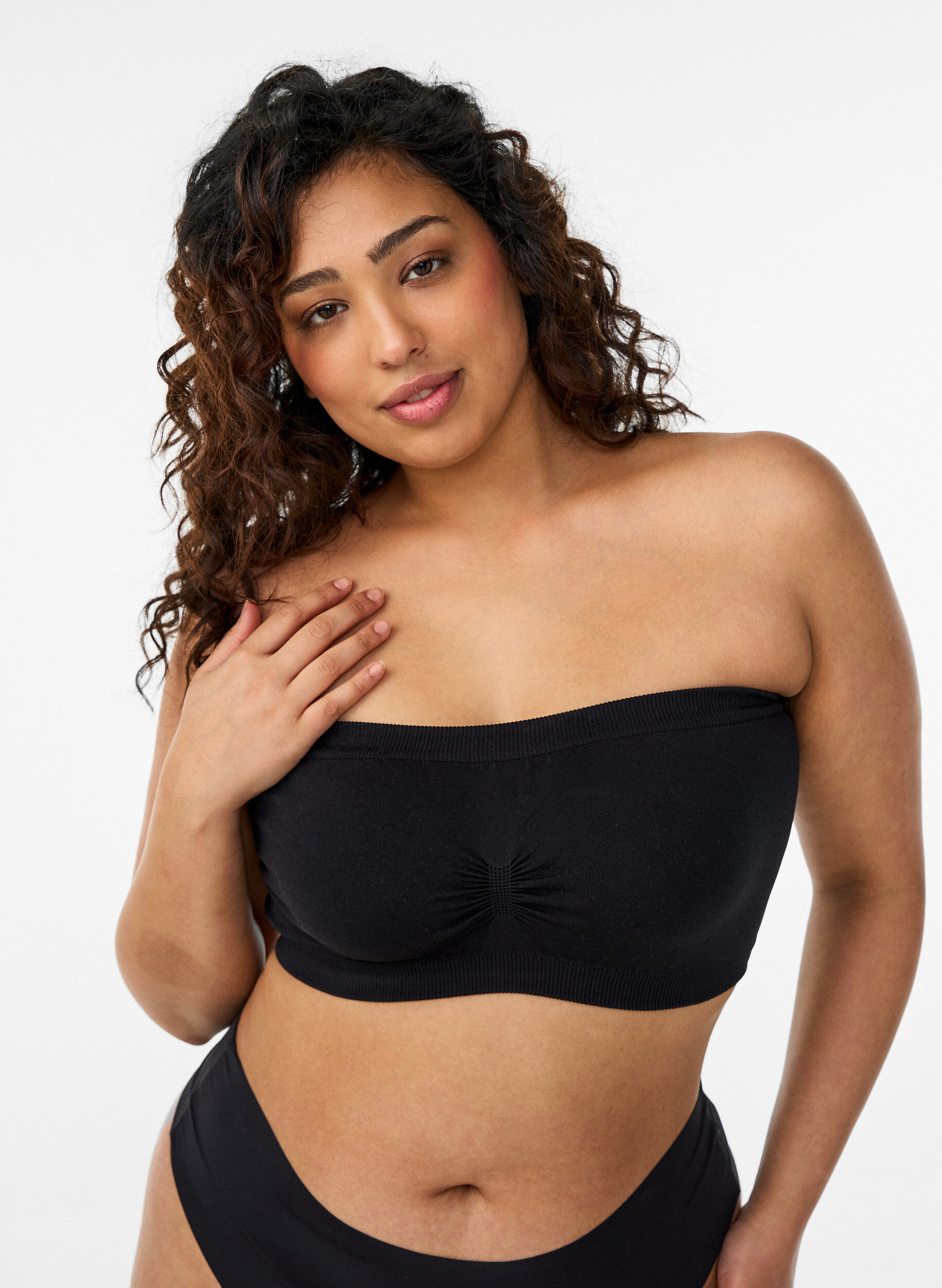 Soutien-gorge bandeau, Noir, Model