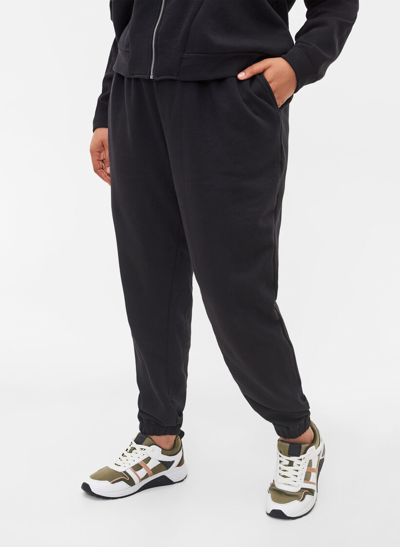 Pantalon ample en coton avec poches, Noir, Model image number 2