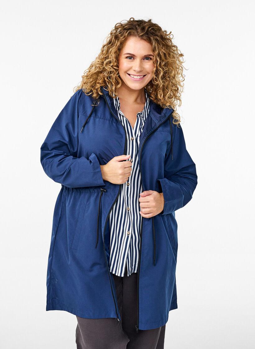 Parka l&eacute;g&egrave;re avec capuche, Bleu, Model image number 0