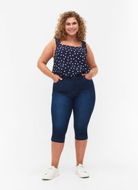 High waist Amy capri jeans met super slim fit, Blue denim, Model