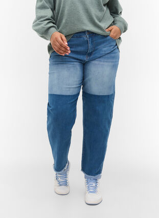 Cropped jeans met contrast, Blue denim, Model image number 2