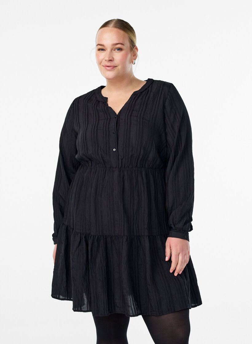Robe courte à texture rayée tissée et taille élastique, Noir, Model image number 0