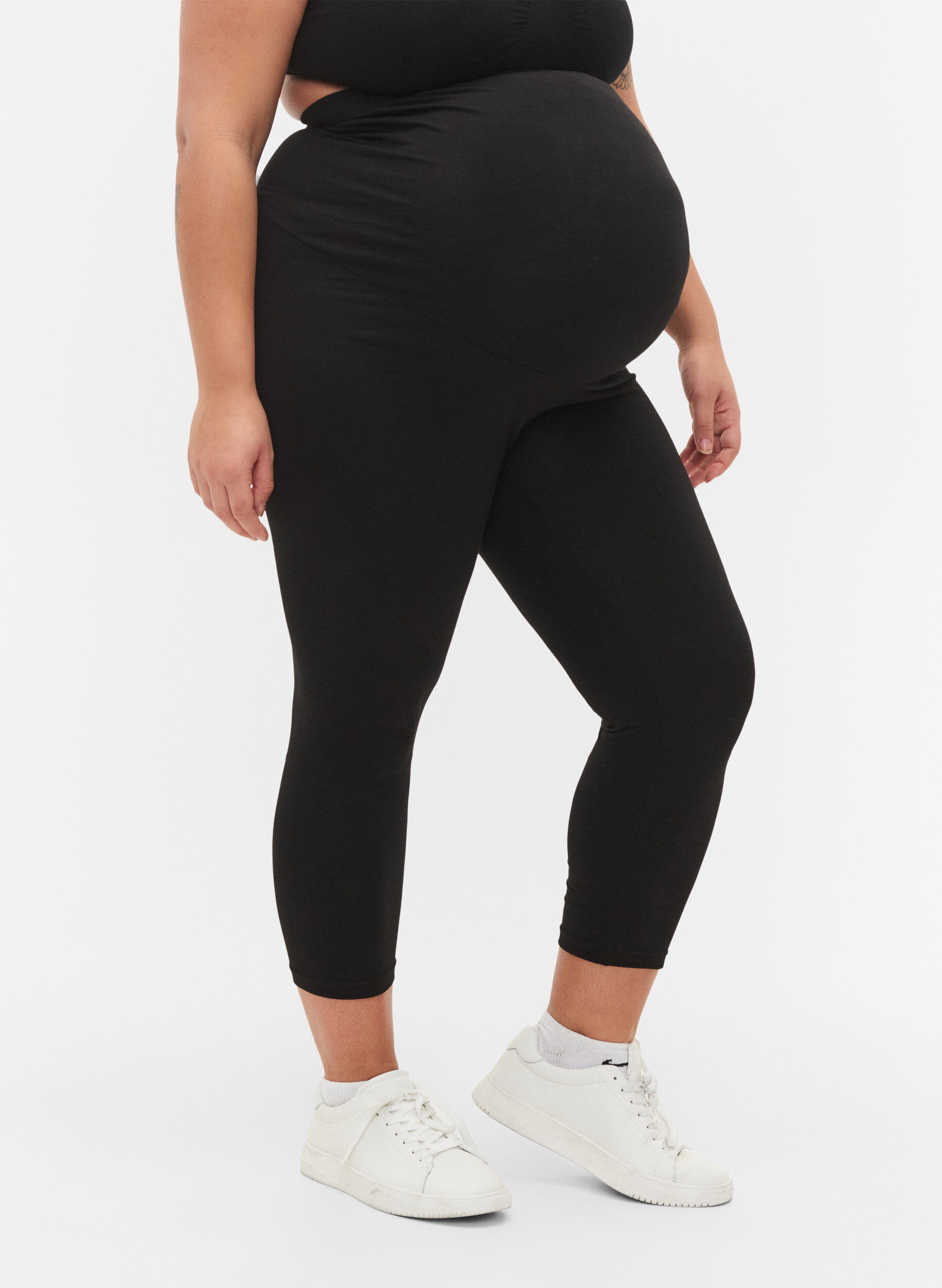 Zizzi Leggings de grossesse avec longueur 3/4, Black, Model image number 2