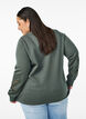 Sweatshirt met geborduurde uitsneden, Thyme, Model image number 1