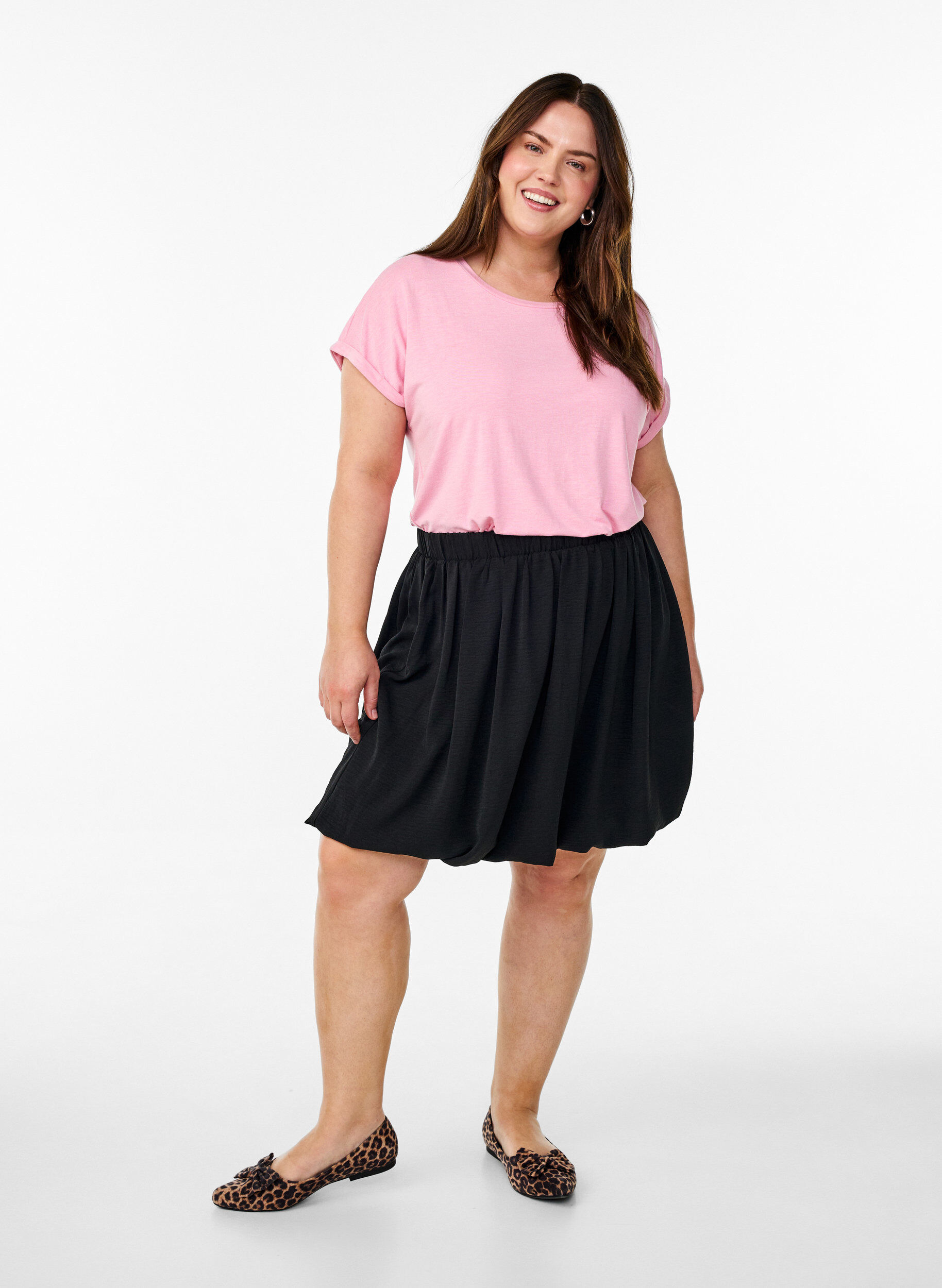 Zizzi T-shirt ample &agrave; col rond, Rose, Model image number 1