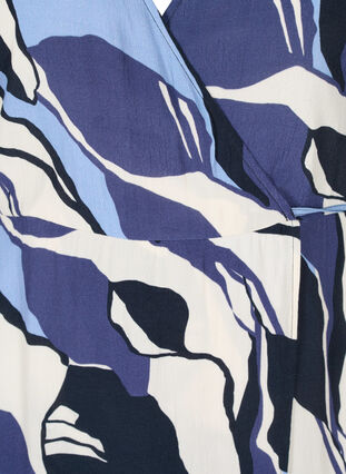 Robe midi imprimée avec cache-cœur, Blue Abstract AOP, Packshot image number 2