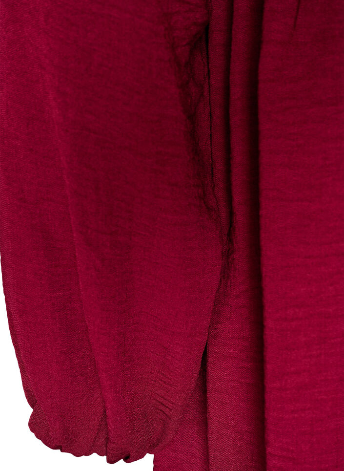 Robe coupe &eacute;vas&eacute;e avec une taille empire, Rouge, Packshot image number 3