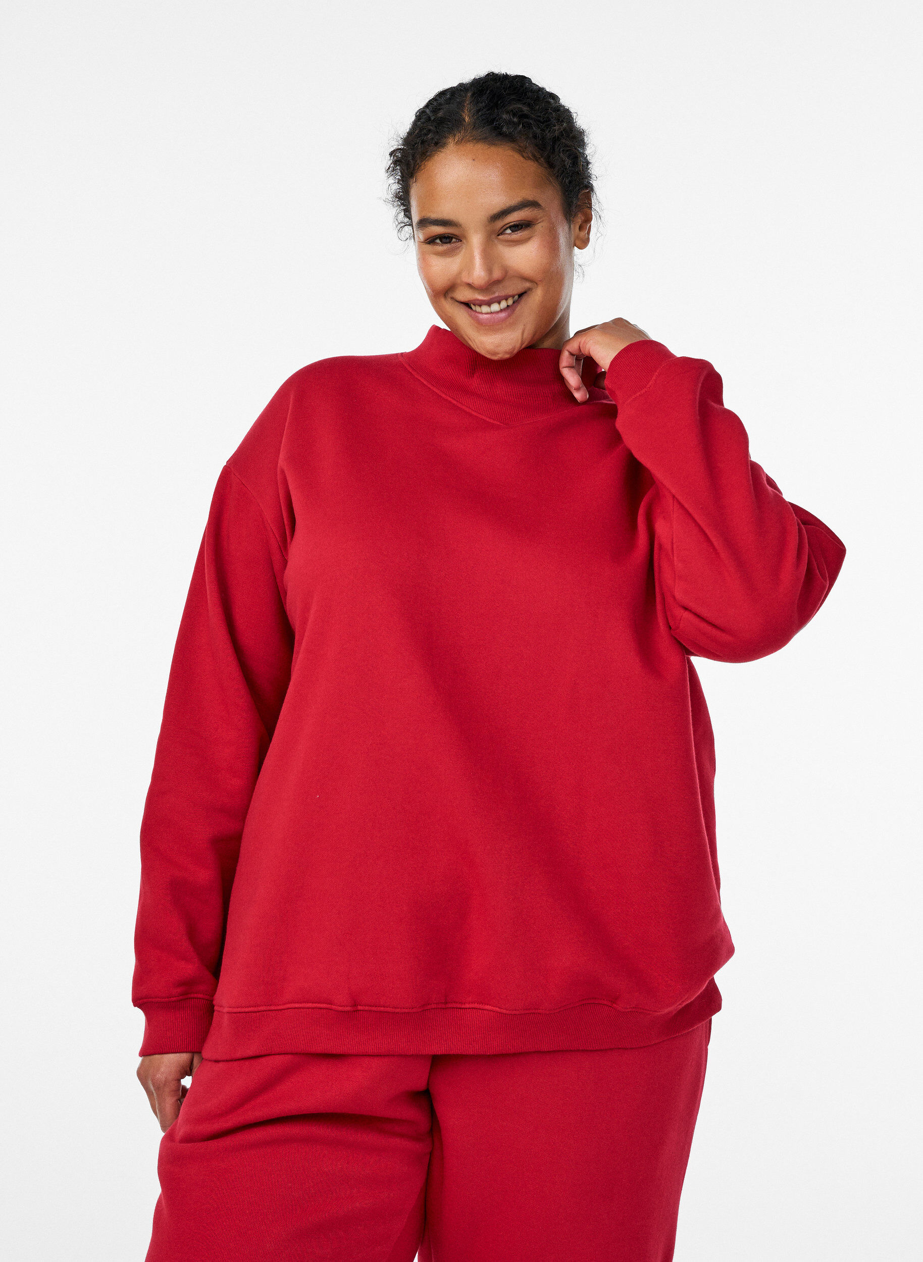 Zizzi Sweatshirt &agrave; col montant et manches longues, Rouge, Model image number 0