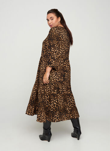 Viscose midi-jurk met 3/4 mouwen en panterprint, Raw Umber AOP, Model image number 1