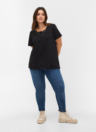 T-shirt en coton bio avec détail dentelle, Black, Model image number 2