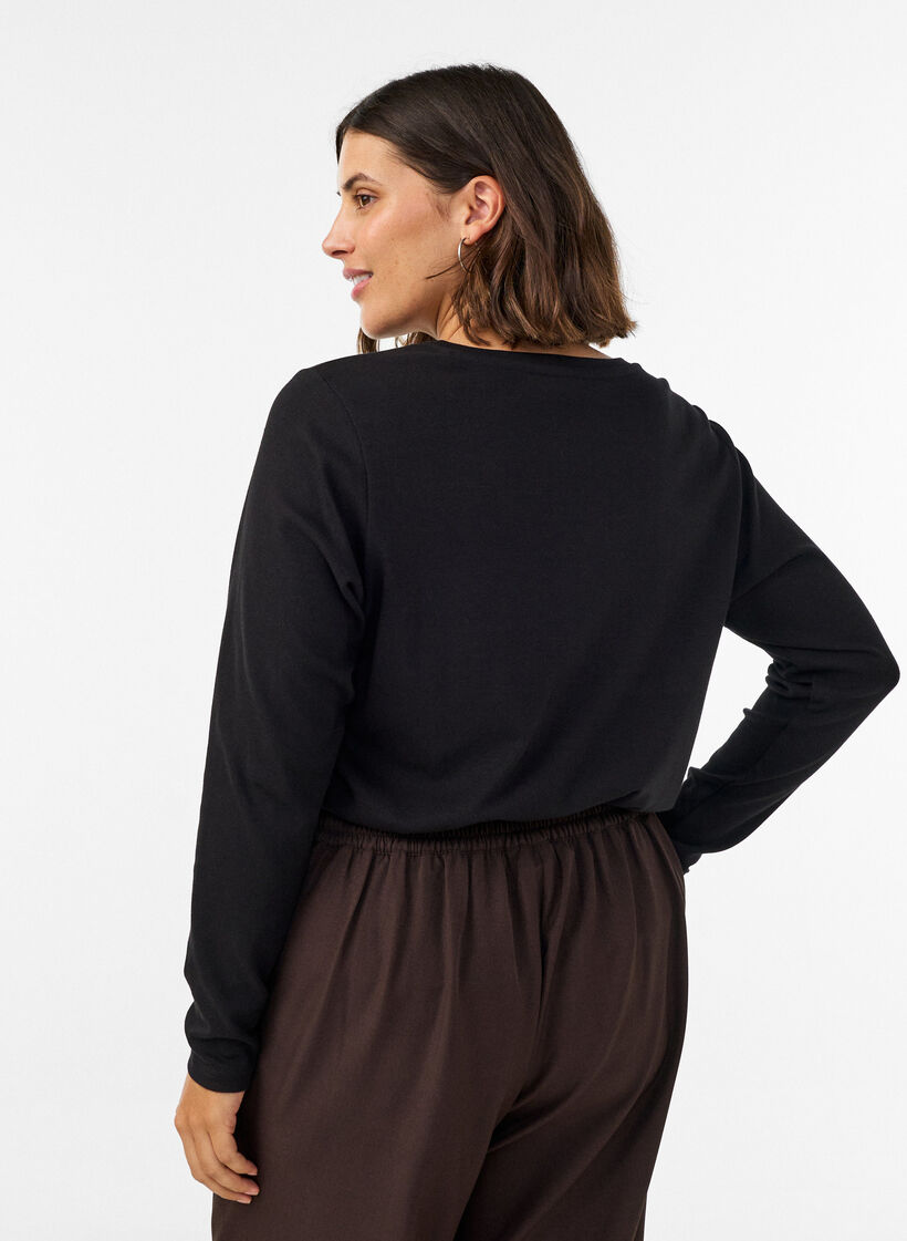 Basic T-shirt met lange mouwen en ronde hals, Zwart, Model image number 2