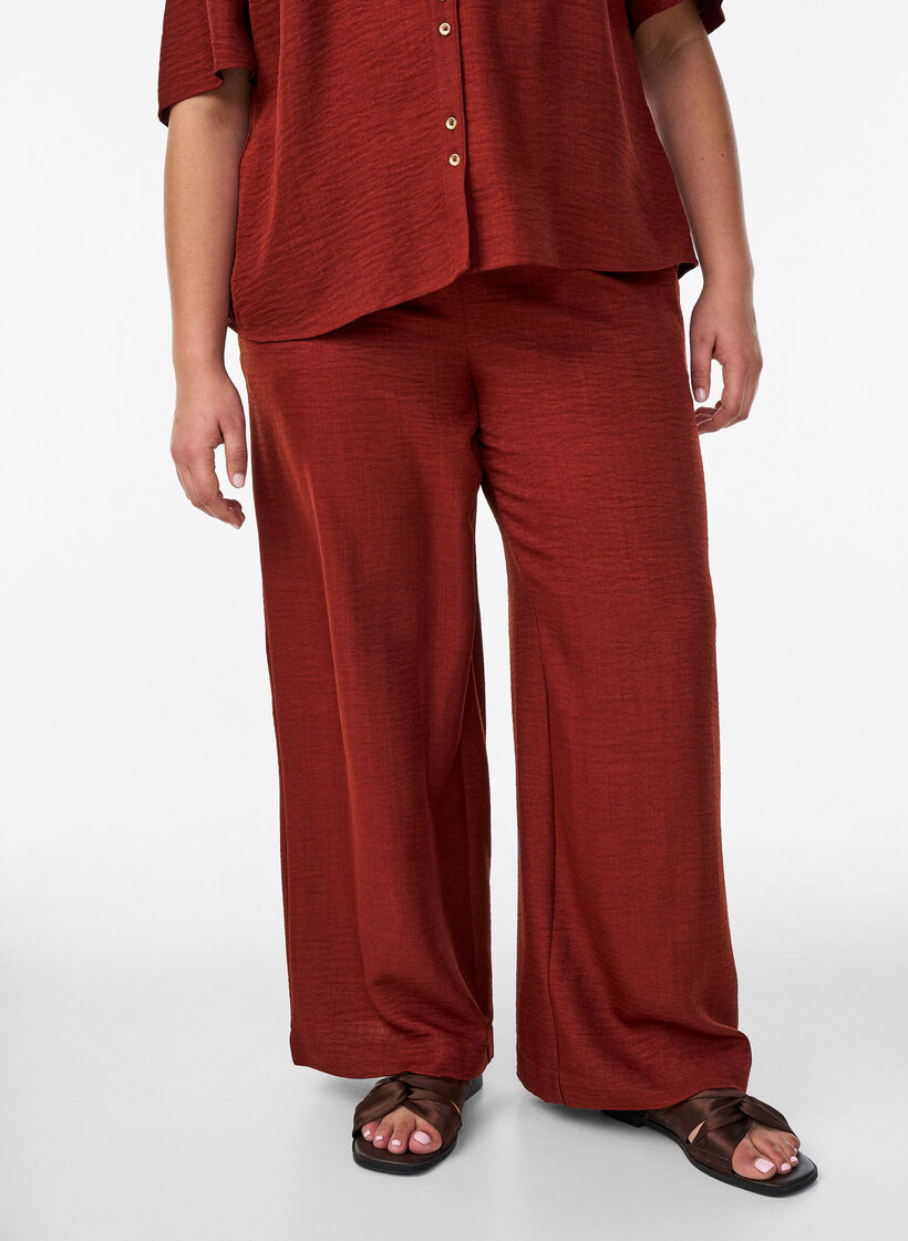 Pantalon ample avec ceinture &eacute;lastique et poches, Bordeaux, Model image number 2