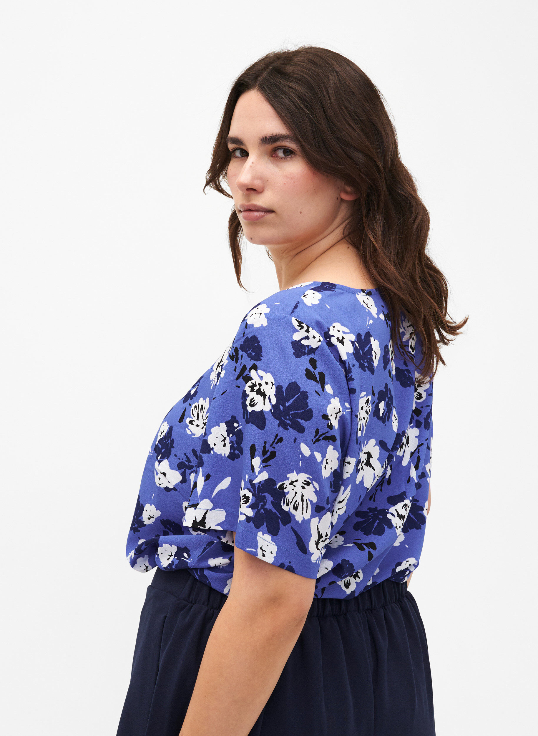 ZizziFLASH - Blouse met korte mouwen en print, Amparo Blue Flower, Model image number 1