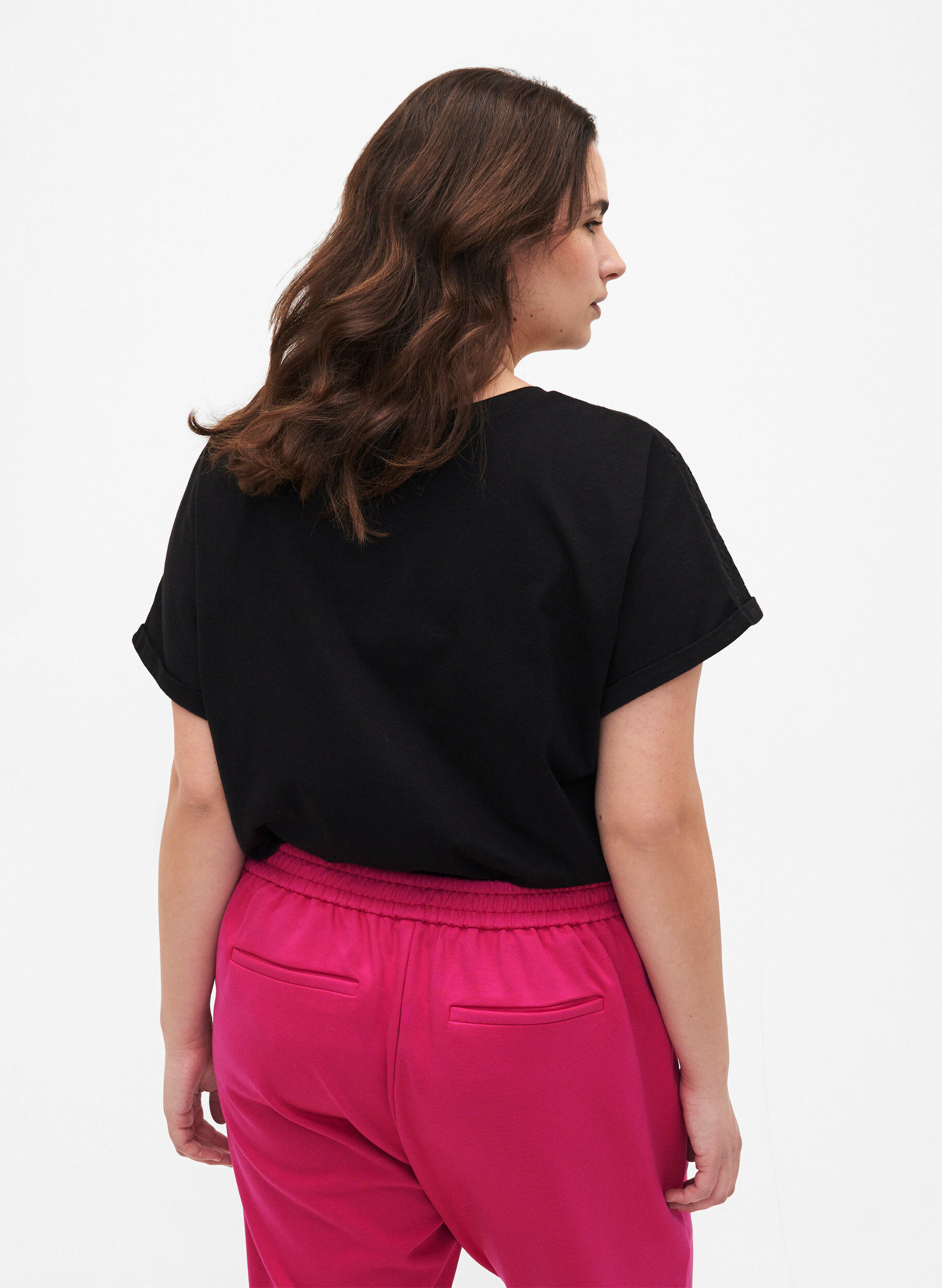 ZizziT-shirt van biologisch katoen met Engels borduurwerk, Black, Model image number 1