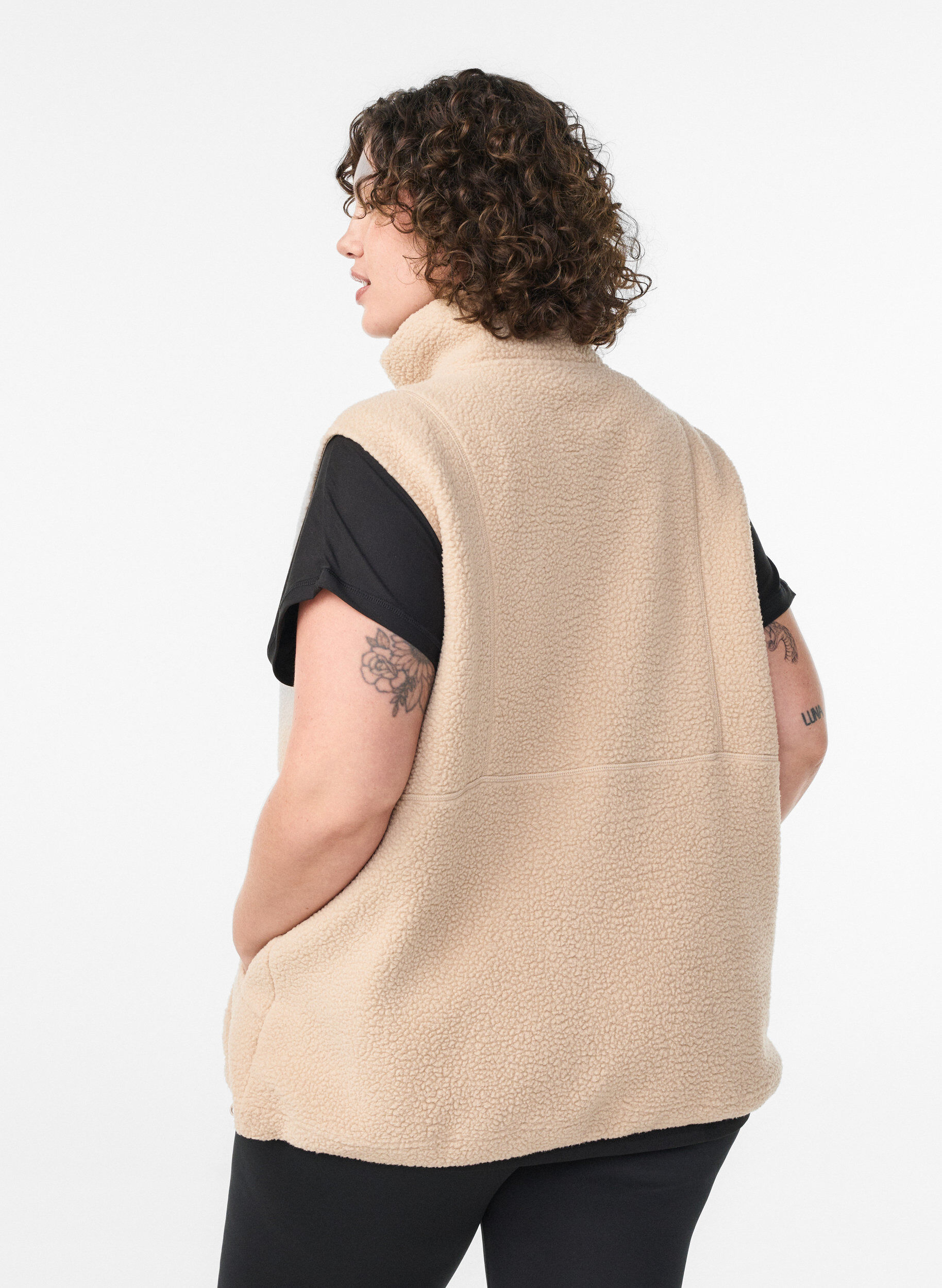 ZizziTeddy vest met zakken, Beige, Model image number 2