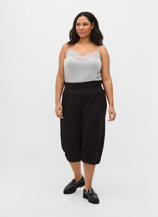 Pantalon capri ample avec élastique, Black, Model image number 0