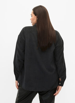 Fluwelen overhemd met lange mouwen en borstzakken, Black, Model image number 1